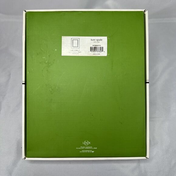 Kate Spade Cabo Isabella 5x7 Silverplate Green Frame in box - Picture 6 of 12
